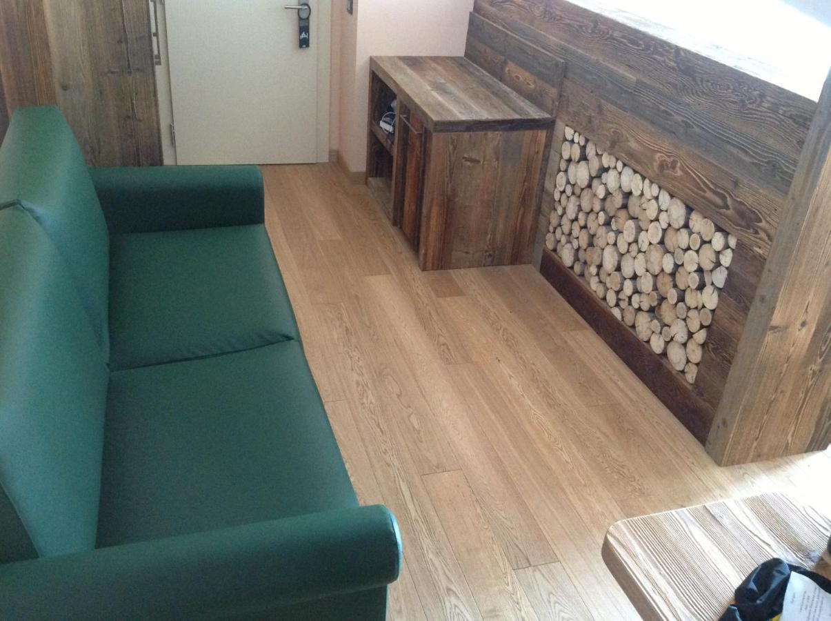 Hotel Delle Alpi Passo del Tonale Esterno foto