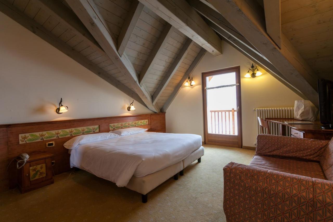 Hotel Delle Alpi Passo del Tonale Esterno foto