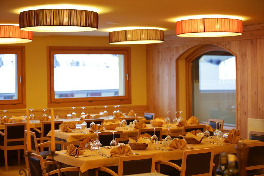 Hotel Delle Alpi Passo del Tonale Esterno foto