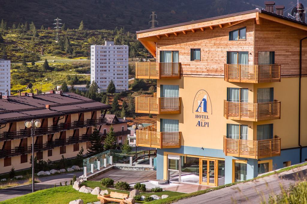 Hotel Delle Alpi Passo del Tonale Esterno foto