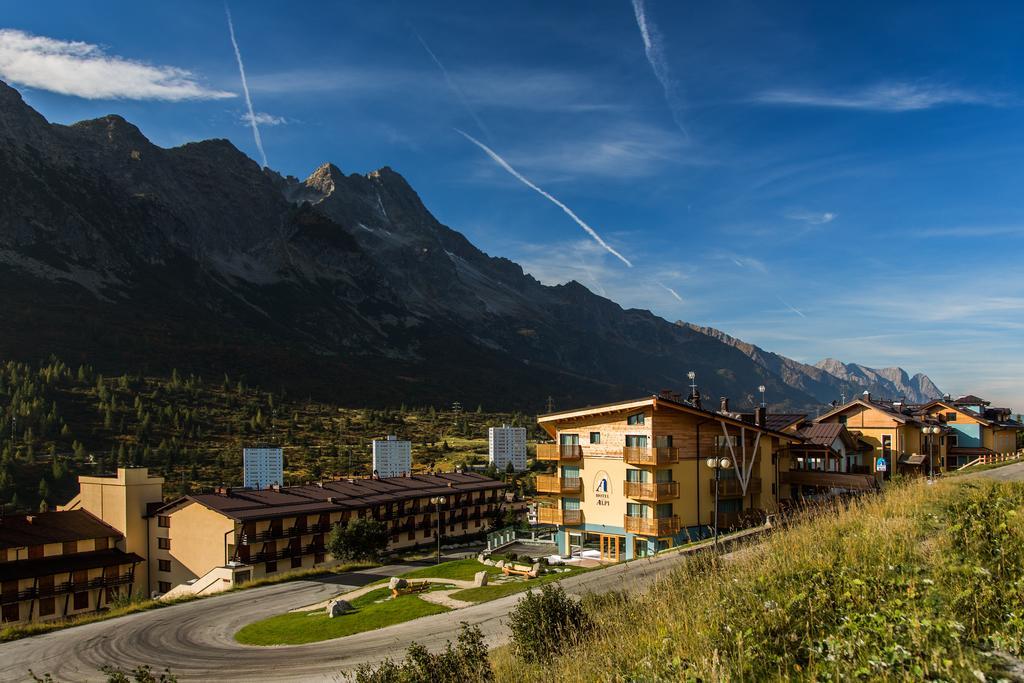 Hotel Delle Alpi Passo del Tonale Esterno foto